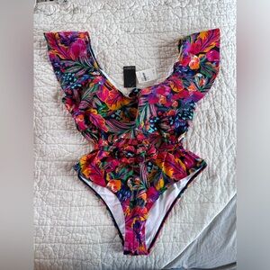 NWT Eloquii Floral Ruffle Shoulder One Piece Swimsuit 20 W